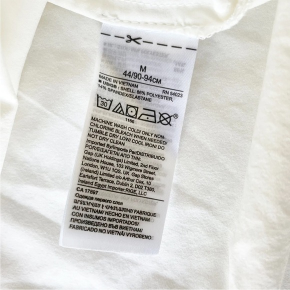 BR Standard Women's Ivory Soft light Tank Top Size Medium - Picture 4 of 6